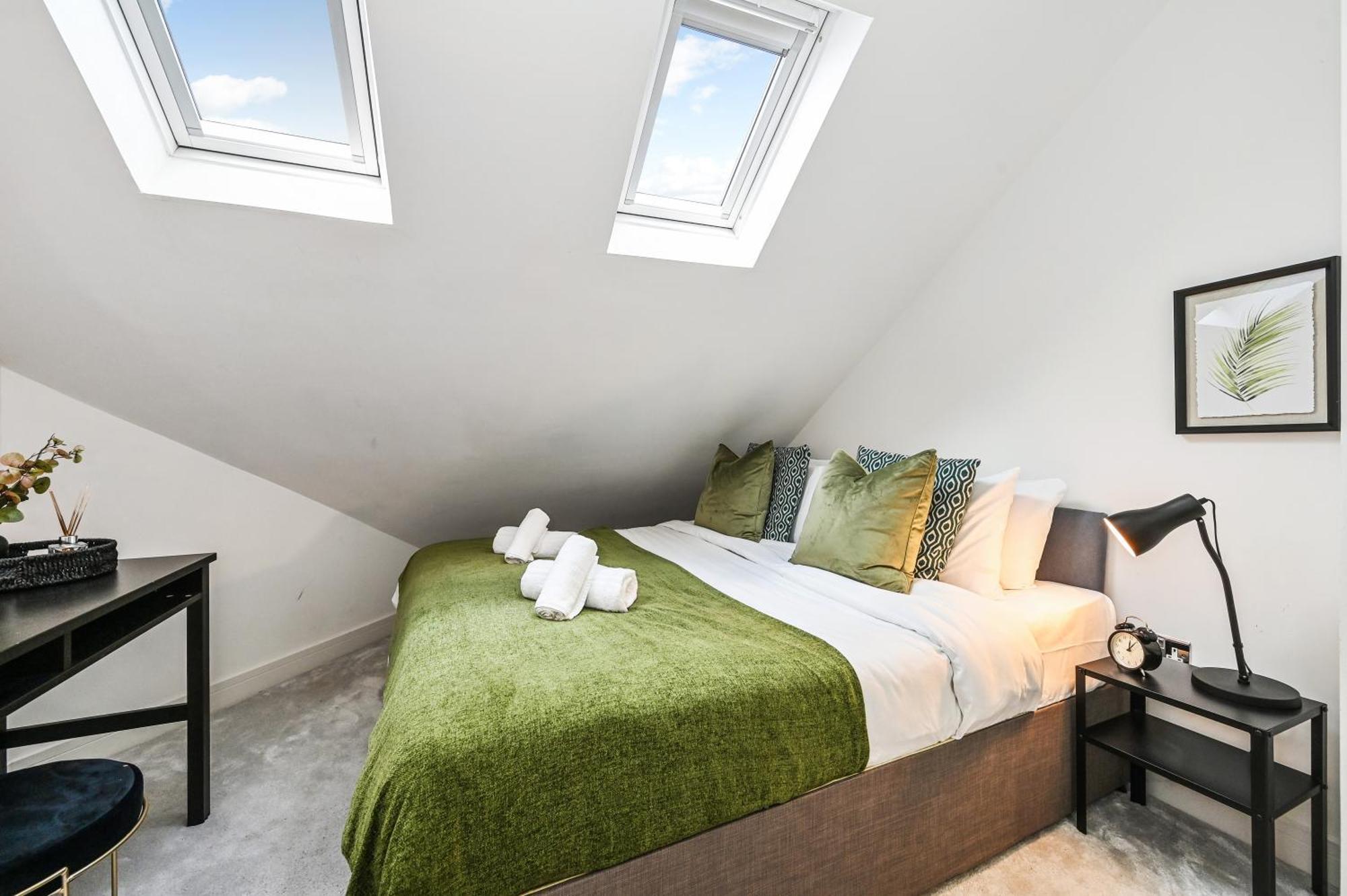 Family 1 Bed Apt Near Cardiff City Centre, Free Parking, Quiet, Secure Neighbourhood Exterior foto
